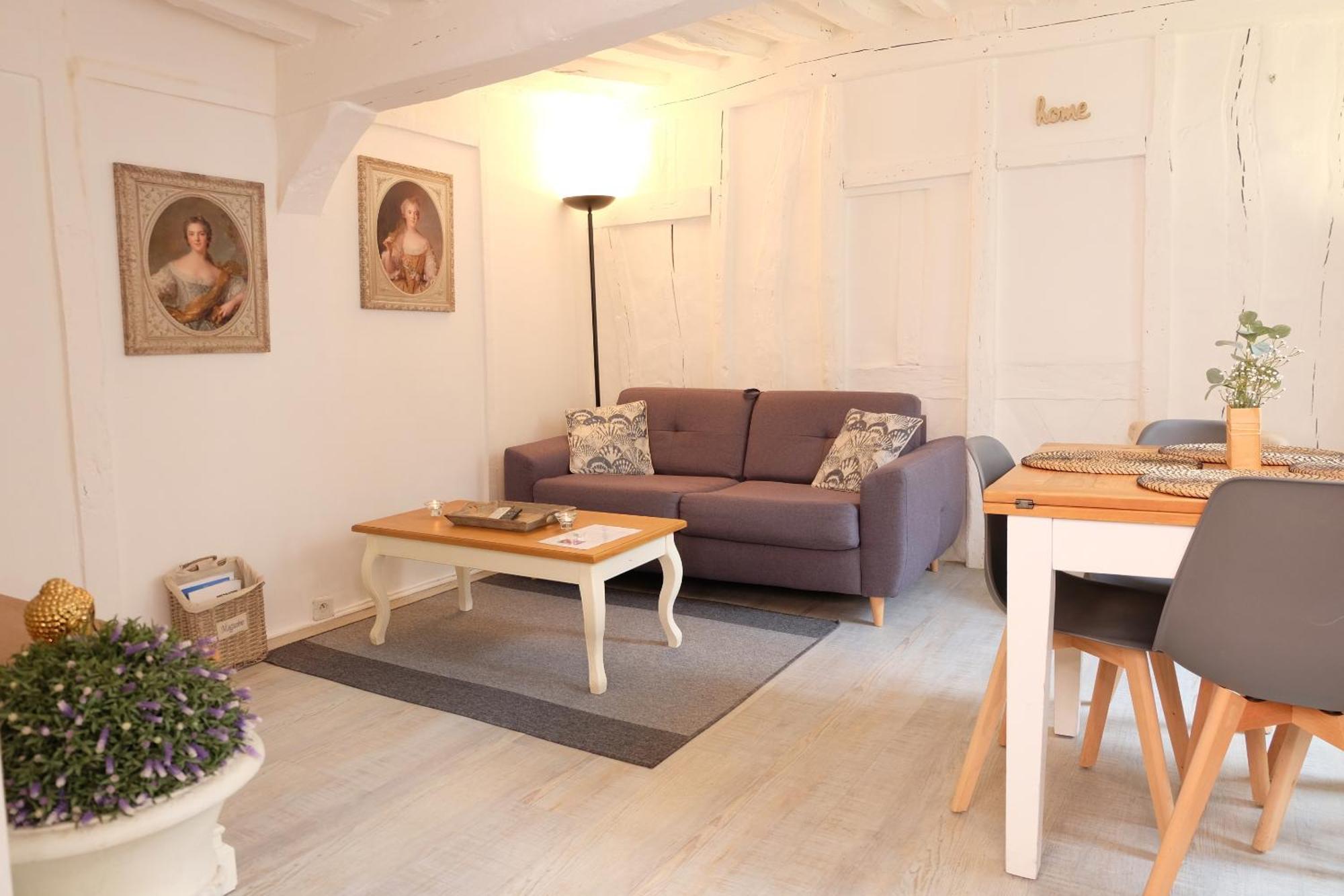 L Hibiscus 2 Apartment รูออง ภายนอก รูปภาพ